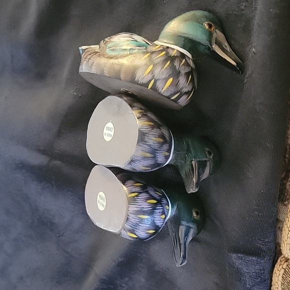 Decorative Bird Figurines - Green and Gray - Picture 7 of 12